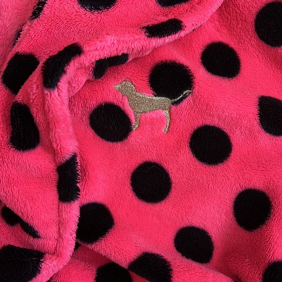 Pink Bath Robe - Picture 4 of 5